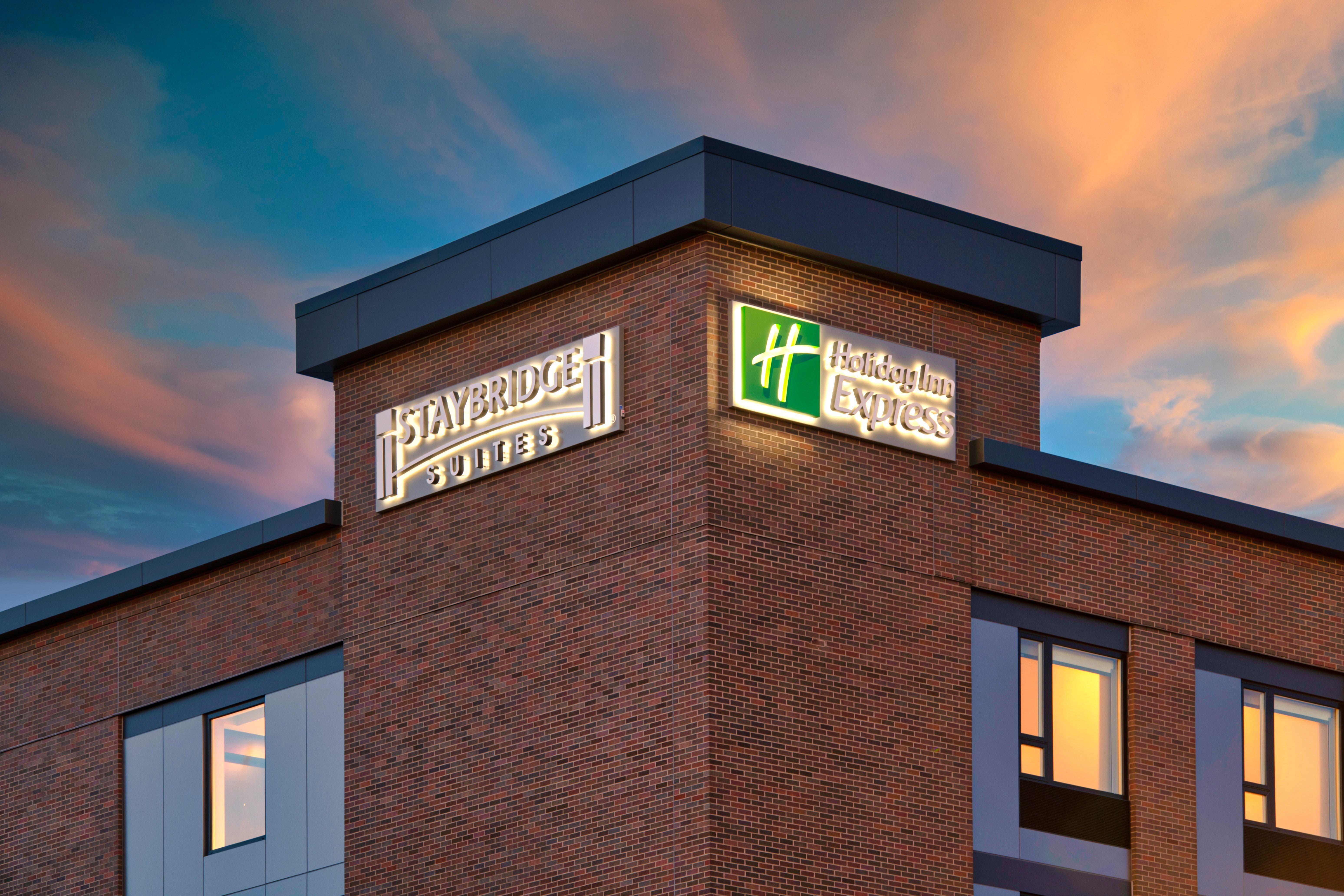Holiday Inn Express - Boston Logan Airport - Revere By Ihg Exterior photo