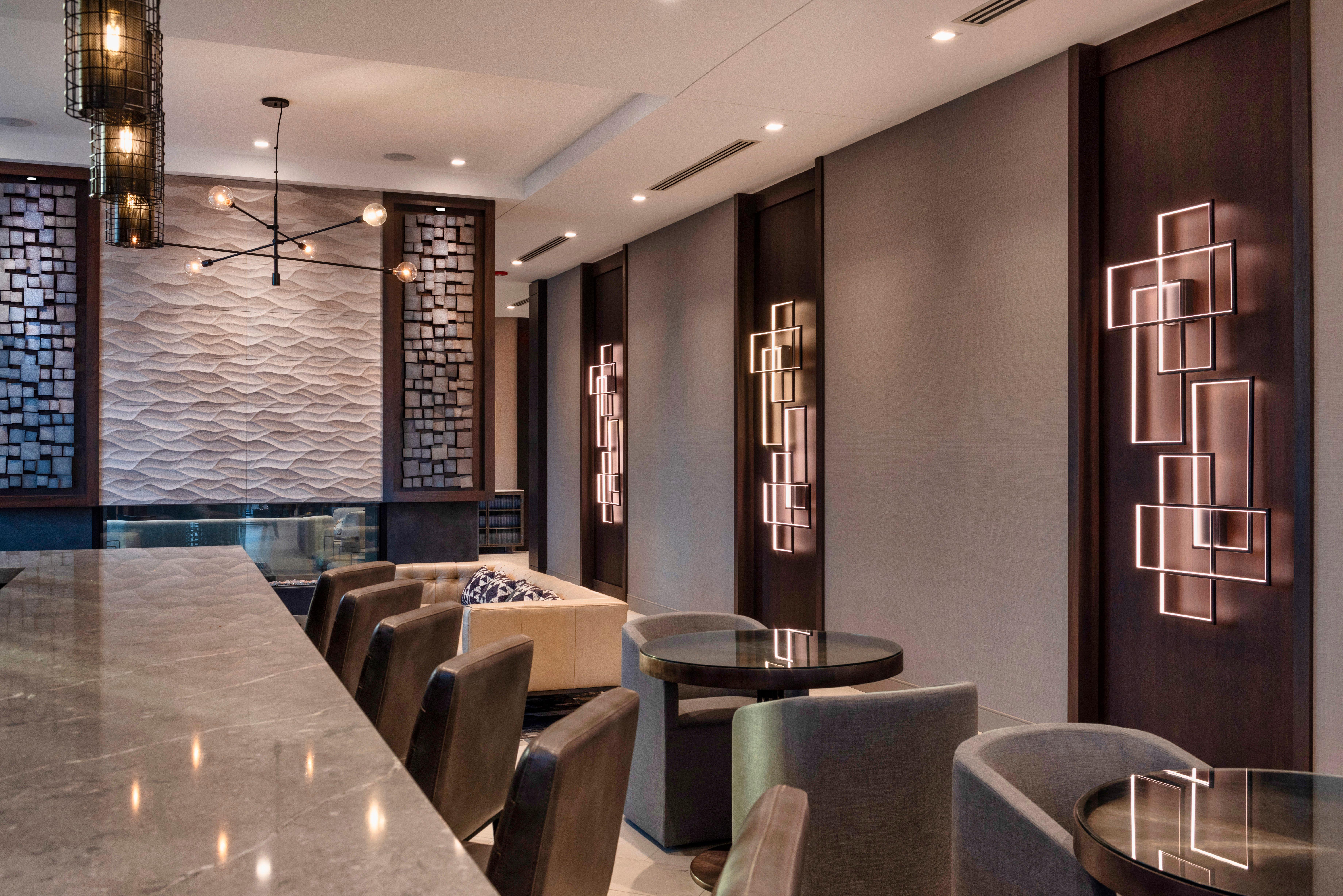 Holiday Inn Express - Boston Logan Airport - Revere By Ihg Exterior photo